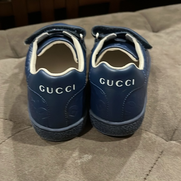 Blue Gucci unisex tennis shoes size 11 T - Picture 2 of 6